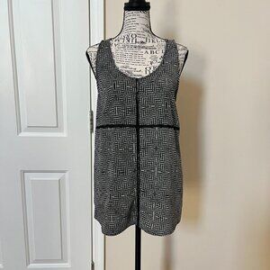 Ro & De Black/White Patterned Sleeveless Top, Size S
